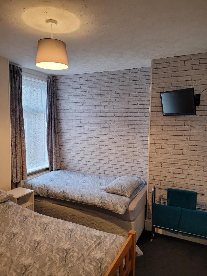 The Clevedon Bed & Breakfast Blackpool Ngoại thất bức ảnh
