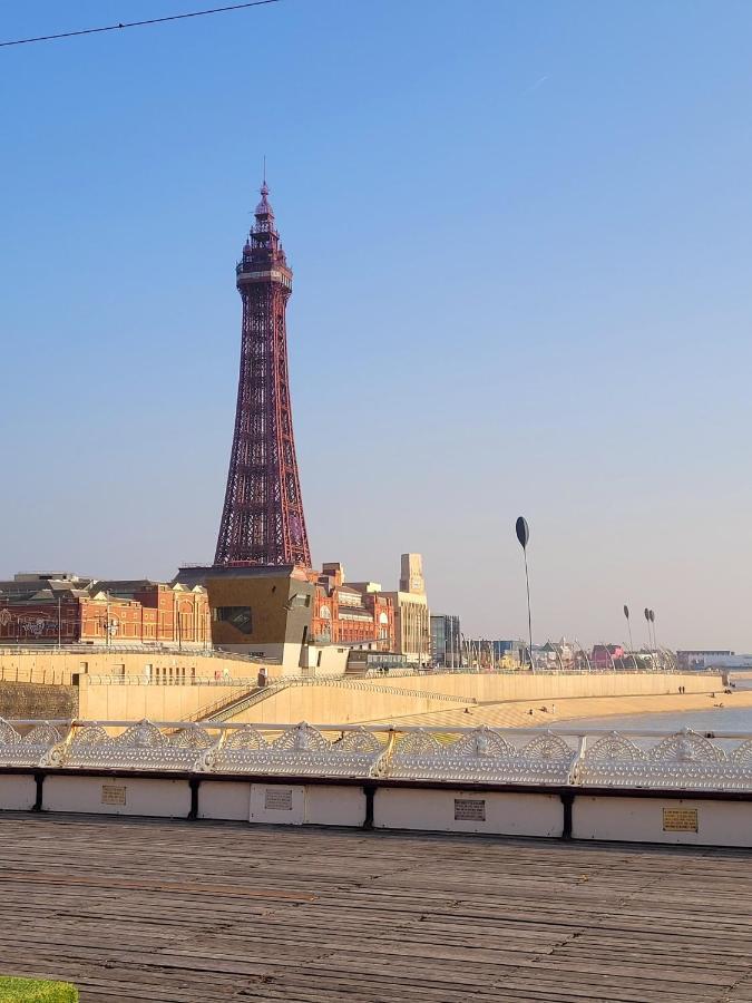 The Clevedon Bed & Breakfast Blackpool Ngoại thất bức ảnh