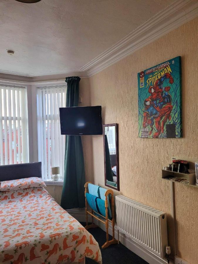 The Clevedon Bed & Breakfast Blackpool Ngoại thất bức ảnh